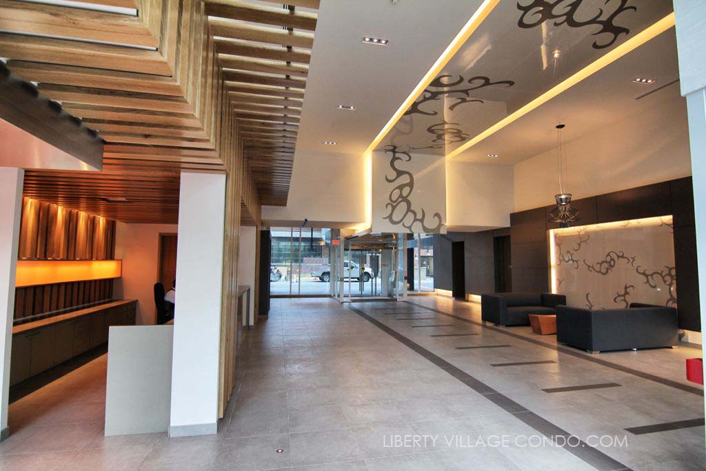 5 Hanna lobby interior