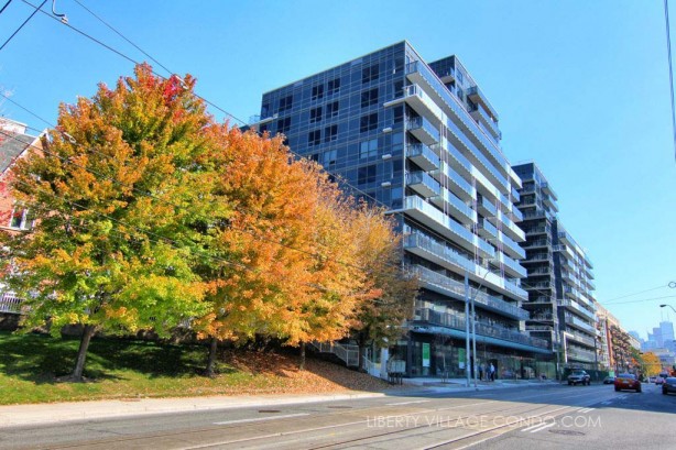 DNA 3 Condos exterior seen from the west side along King St W