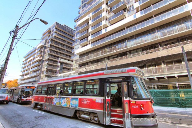 TTC streetcar and bus stop right in front of the DNA3 condos at 1030 King St W