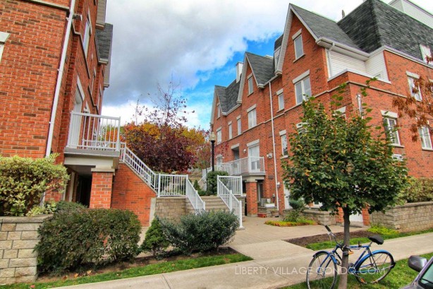 12 Sudbury St townhomes walkways