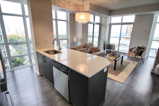 85 East Liberty 1906 kitchen island with sink and dishwasher